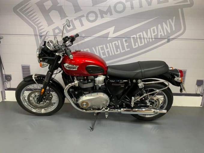 2021 Triumph Bonneville T100