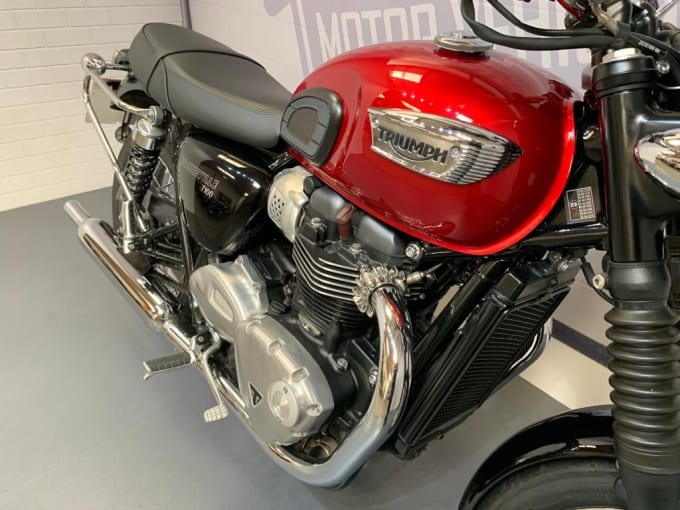 2021 Triumph Bonneville T100