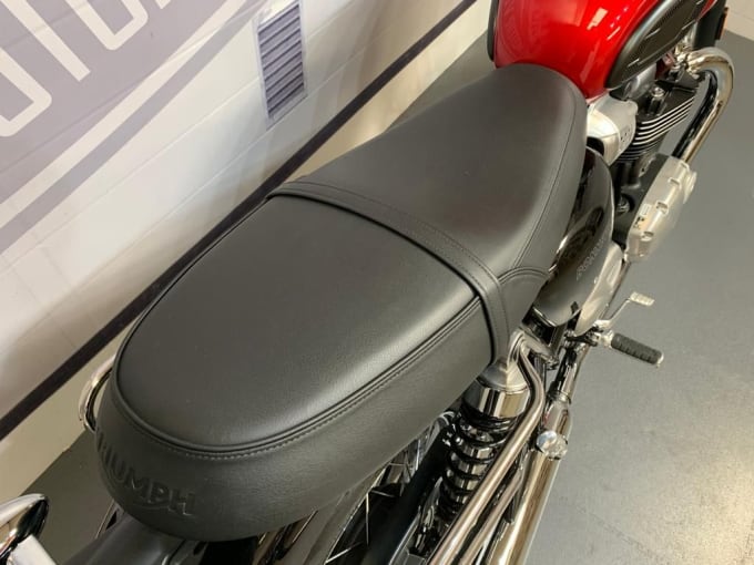 2021 Triumph Bonneville T100