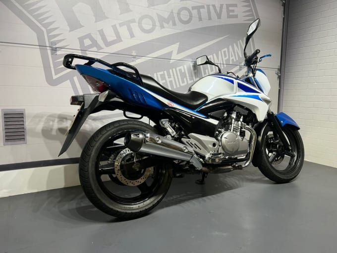 2015 Suzuki Inazuma