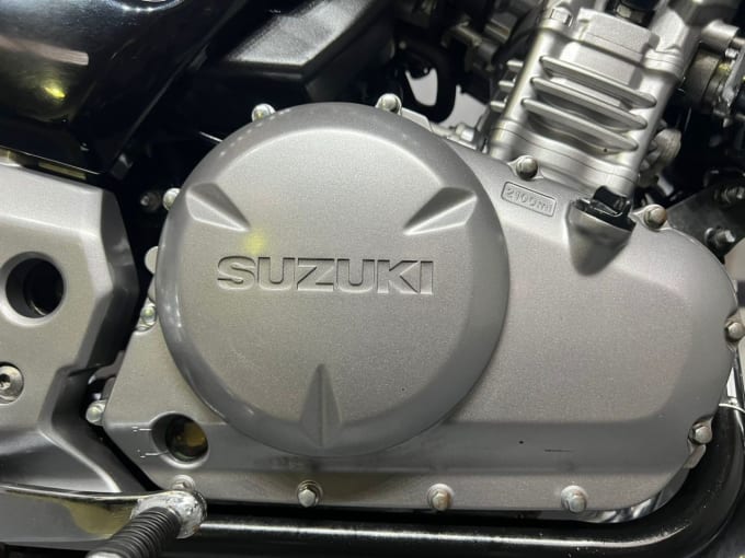 2015 Suzuki Inazuma