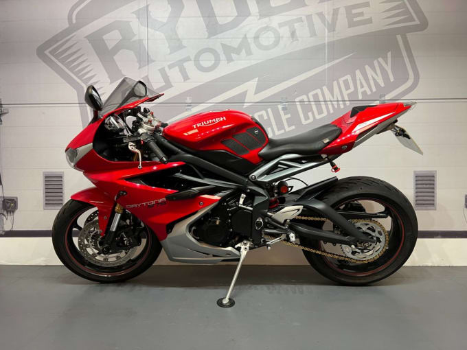 2025 Triumph Daytona 675