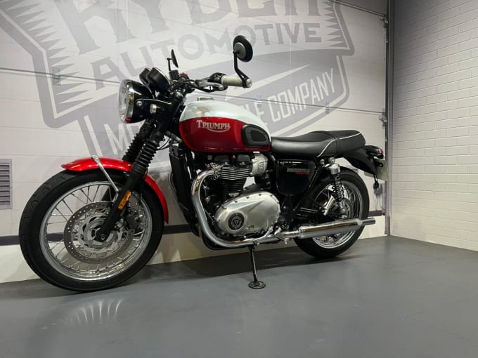 2024 Triumph Bonneville T100