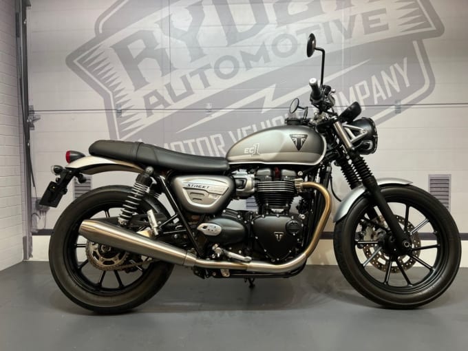 2024 Triumph Street Twin