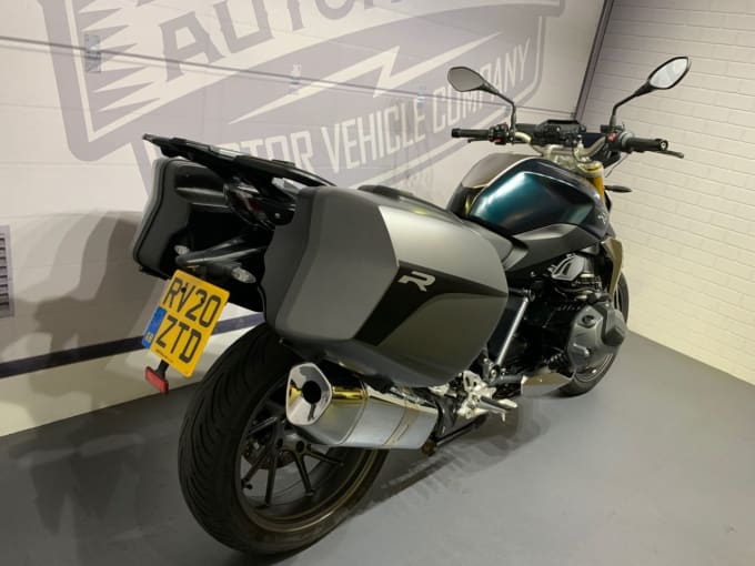 2025 BMW R1250r