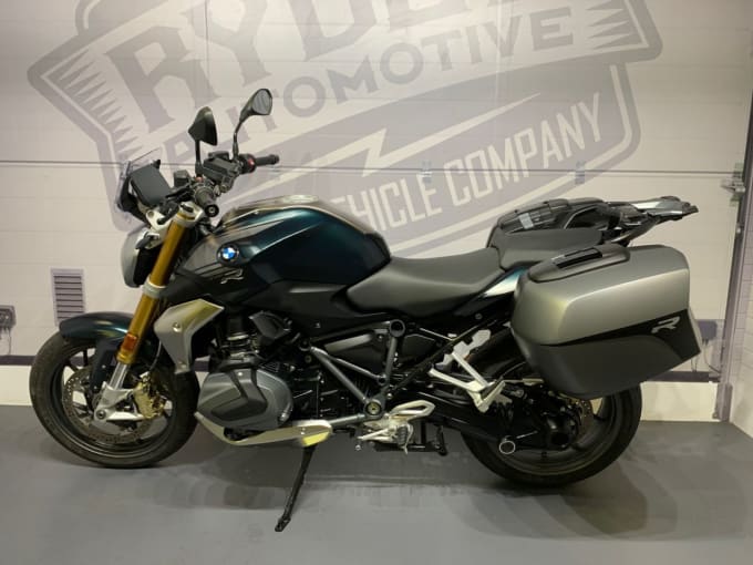 2025 BMW R1250r