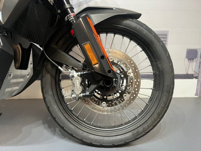 2025 Ktm 890 Adventure