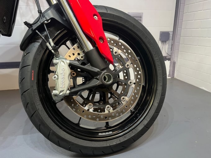 2025 Ducati Hypermotard