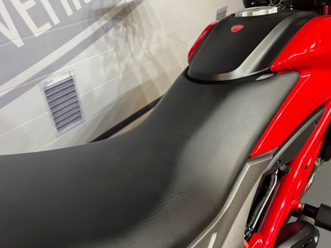 2025 Ducati Hypermotard