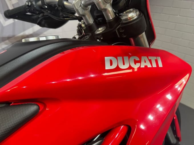 2025 Ducati Hypermotard