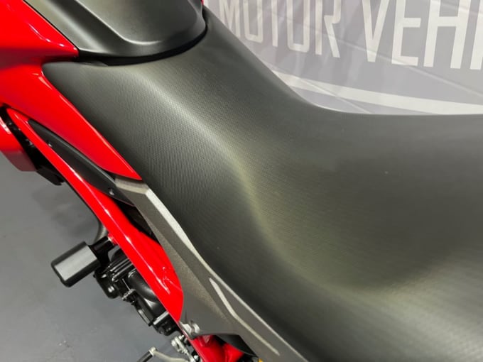 2025 Ducati Hypermotard