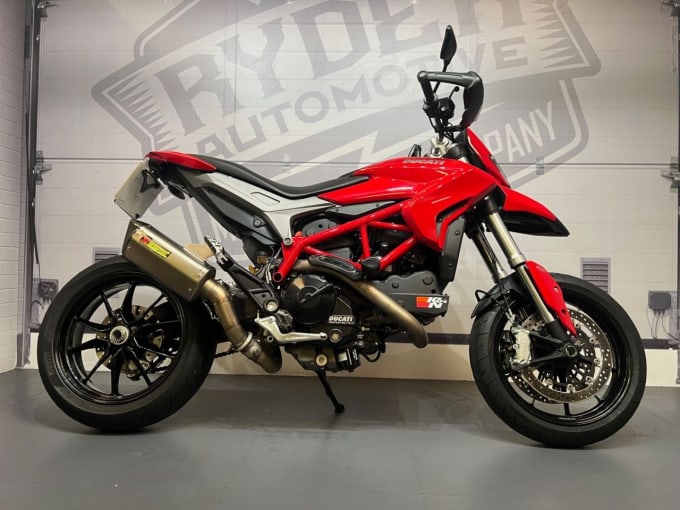 2025 Ducati Hypermotard