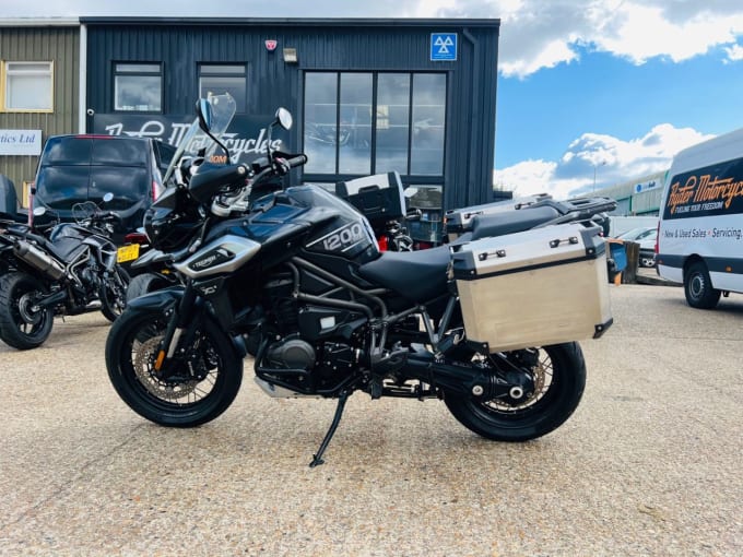 2025 Triumph Tiger 1200