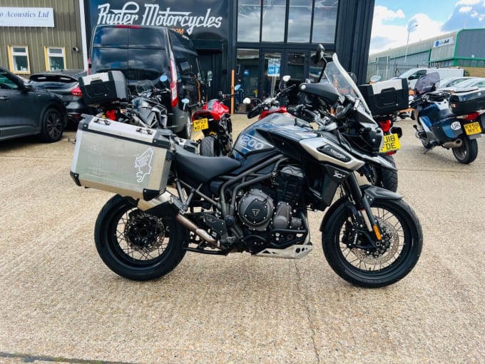 2025 Triumph Tiger 1200