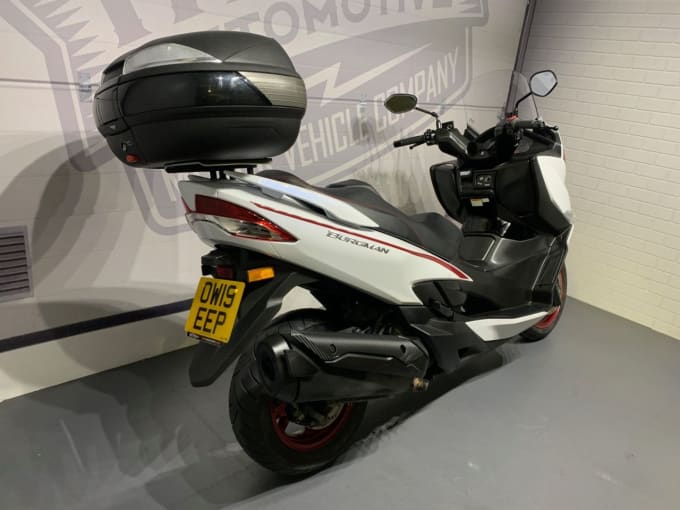 2025 Suzuki Burgman 400