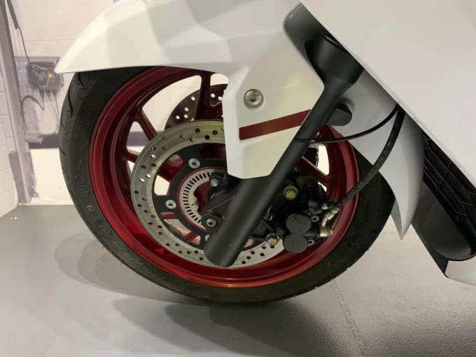 2025 Suzuki Burgman 400