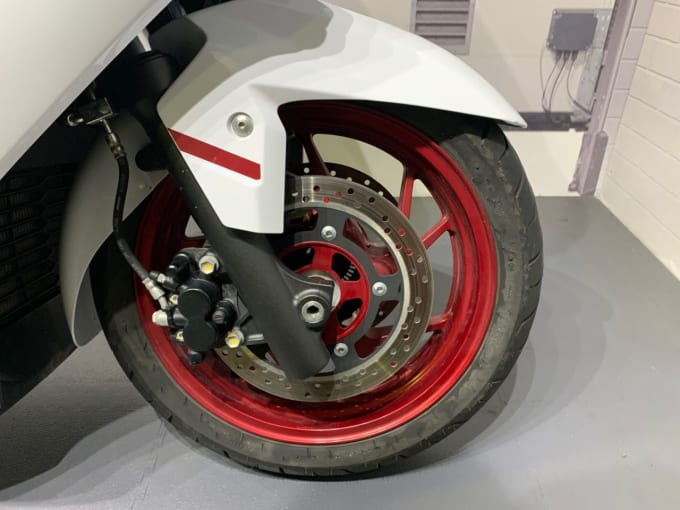 2025 Suzuki Burgman 400