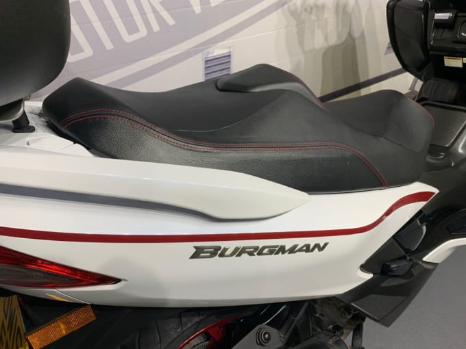 2025 Suzuki Burgman 400