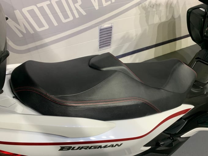 2025 Suzuki Burgman 400