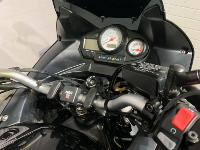 2025 Yamaha Tdm900