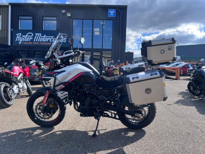 2025 Benelli Trk 702 X
