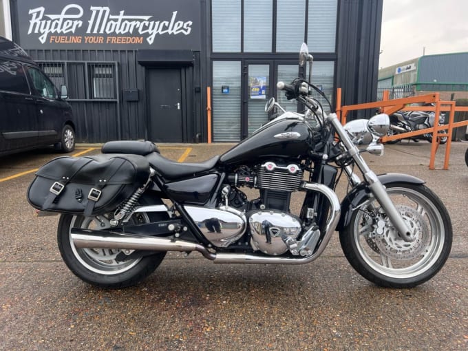 2025 Triumph Thunderbird 1600