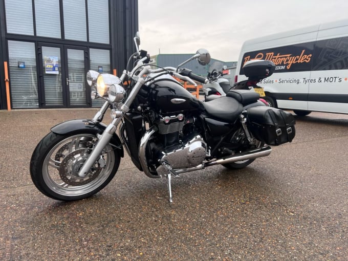 2025 Triumph Thunderbird 1600