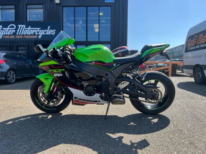 2025 Kawasaki Ninja Zx-10r