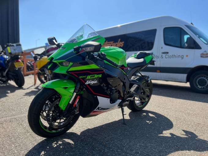 2025 Kawasaki Ninja Zx-10r