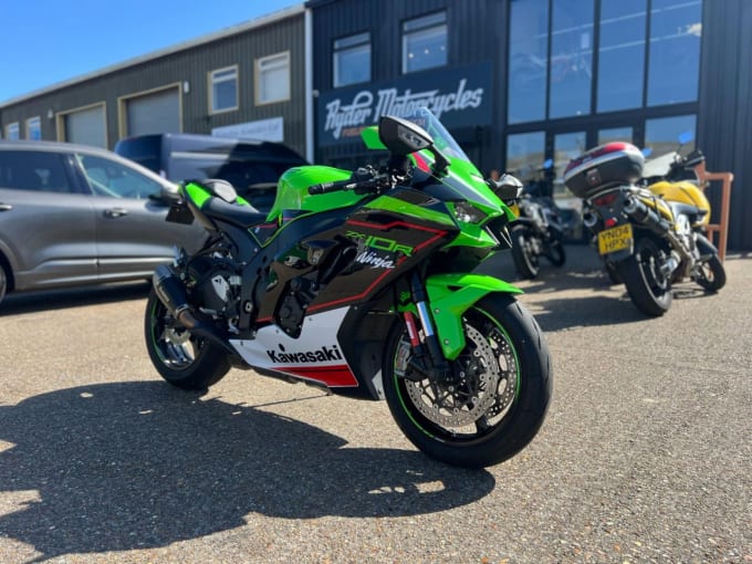 2025 Kawasaki Ninja Zx-10r
