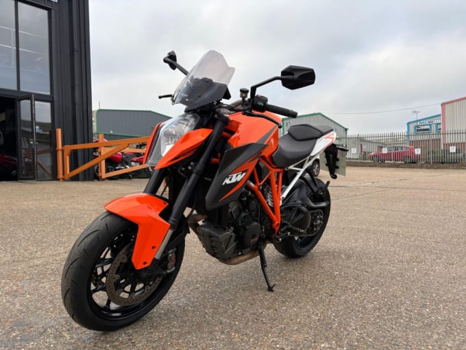 2025 Ktm 1290 Super Duke R