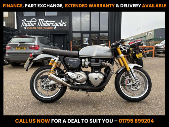 2025 Triumph Thruxton 1200 R