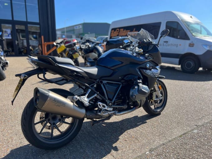2025 BMW R 1250 Rs