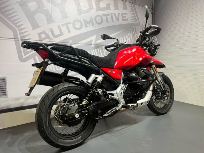 2025 Moto Guzzi V85