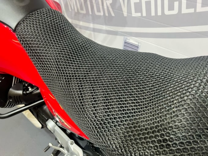 2025 Moto Guzzi V85