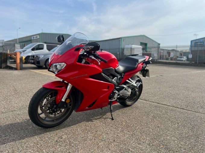 2025 Honda Vfr800f