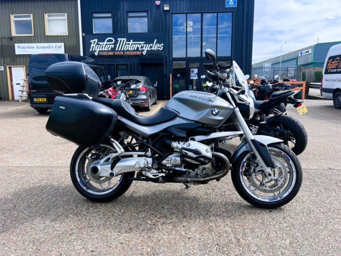 2025 BMW R 1200 R