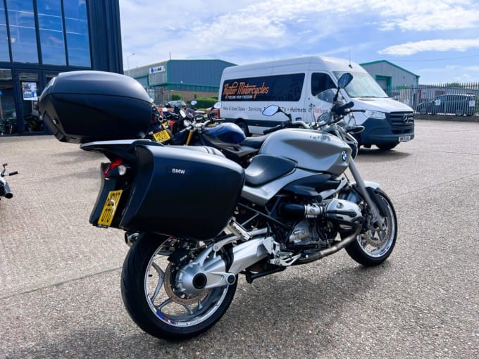 2025 BMW R 1200 R