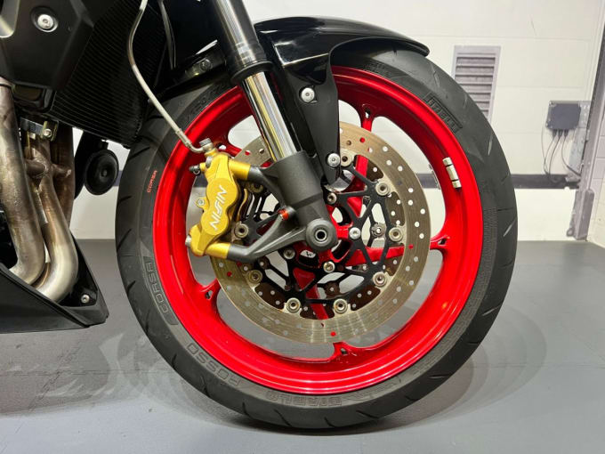 2025 Triumph Street Triple 675