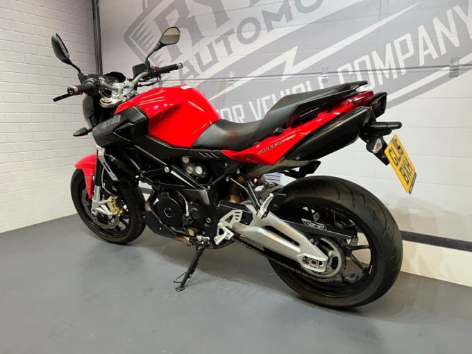 2025 Aprilia Shiver 750