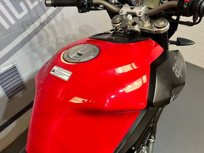 2025 Aprilia Shiver 750