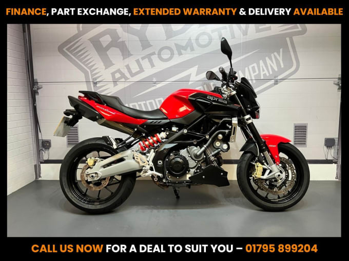 2025 Aprilia Shiver 750