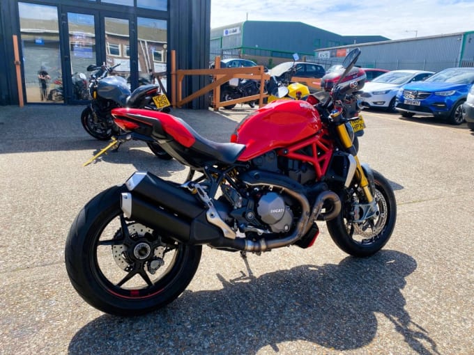 2025 Ducati Monster 1200