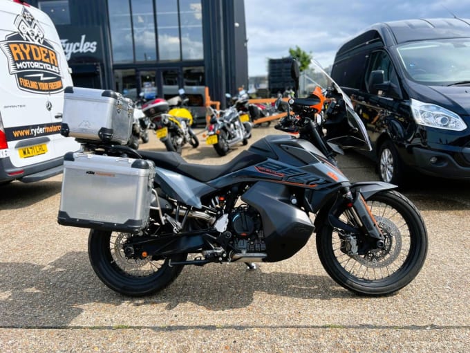 2025 Ktm 890 Adventure