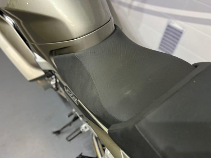 2025 Yamaha Fjr1300