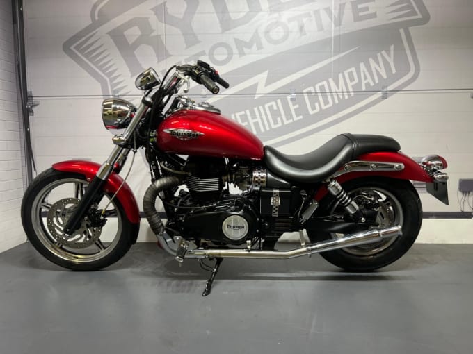 2025 Triumph Speedmaster 865