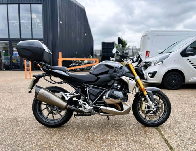2025 BMW R 1250 R