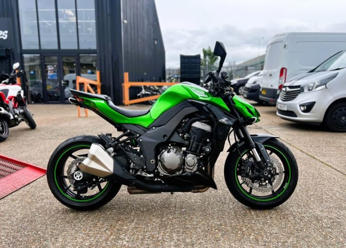2025 Kawasaki Z1000