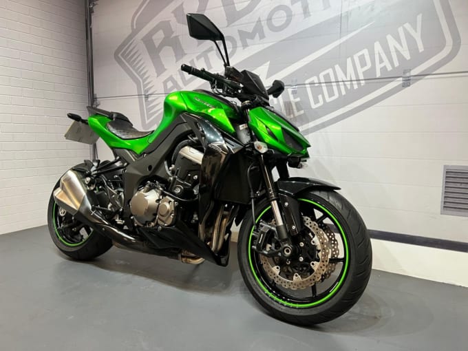 2025 Kawasaki Z1000