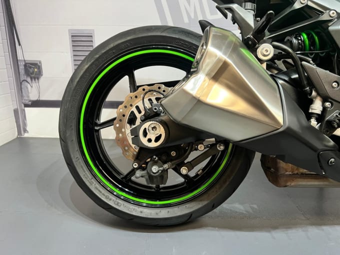2025 Kawasaki Z1000